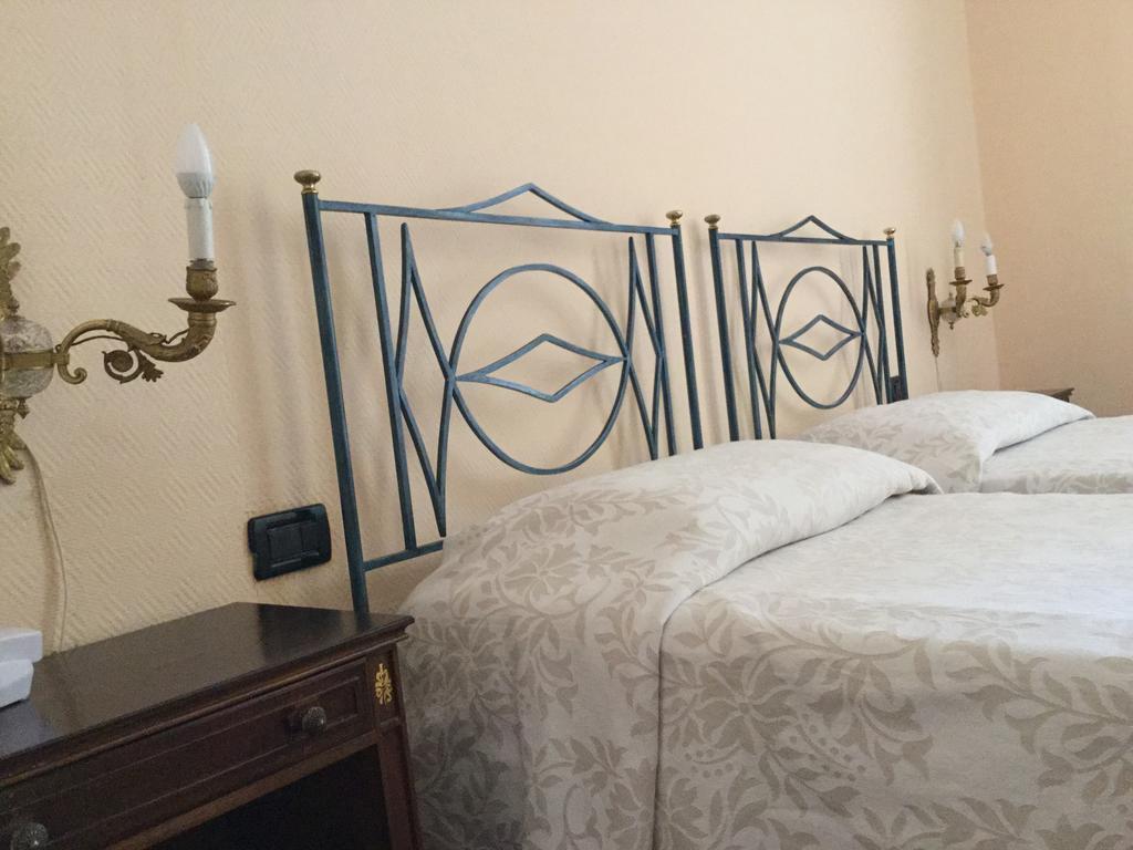Soggiorno Michelangelo Florens Exteriör bild