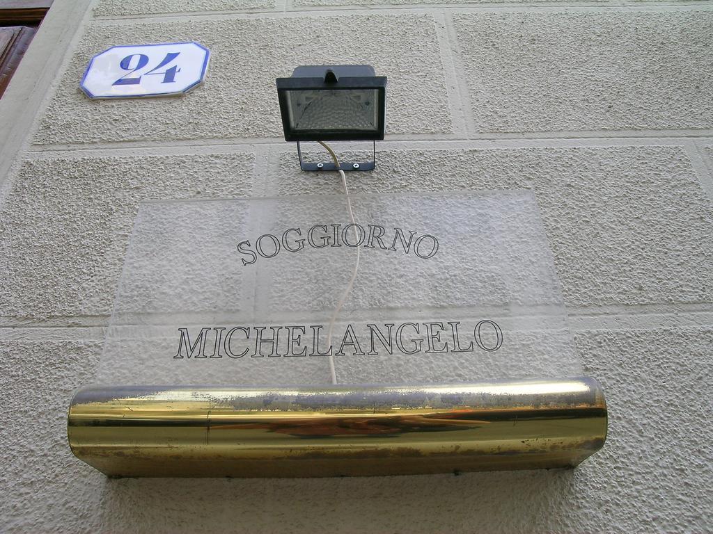 Soggiorno Michelangelo Florens Exteriör bild